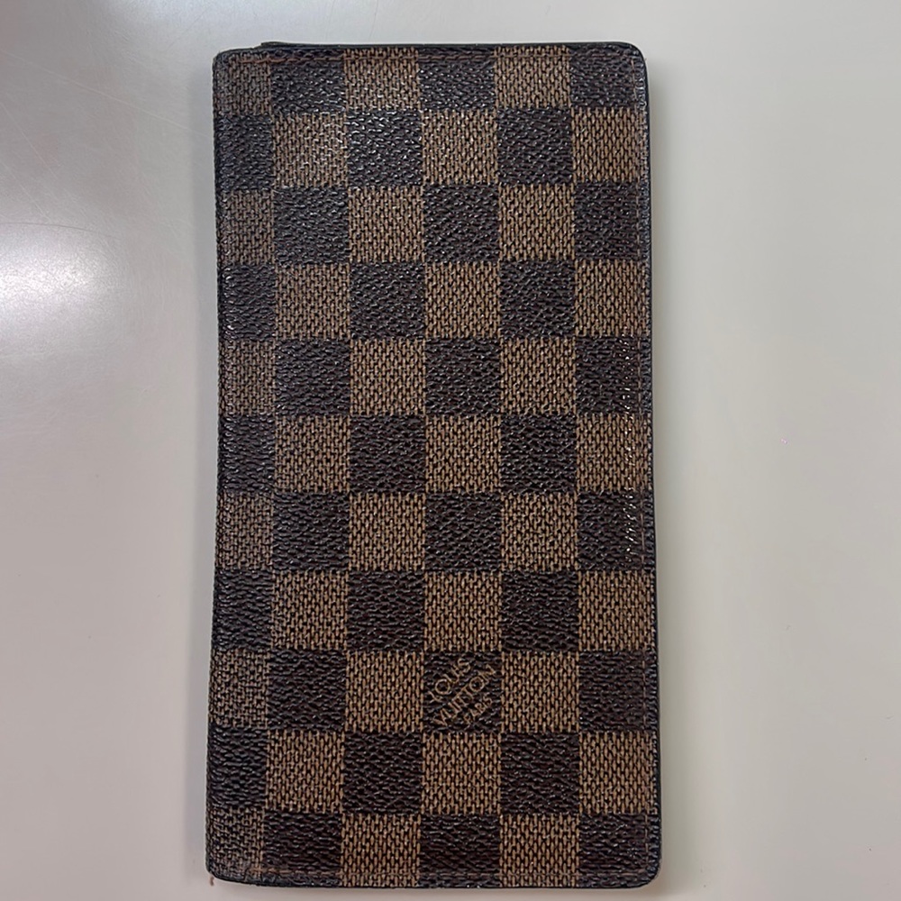 Louis Vuitton Brown Damier Long Folding Wallet/ 100% Authentic Guaranteed!!!!